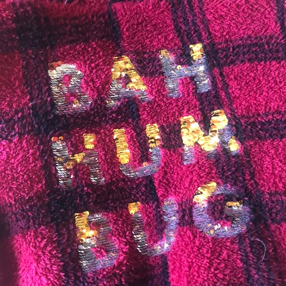 Women’s fuzzy zip up - Picture 4 of 4